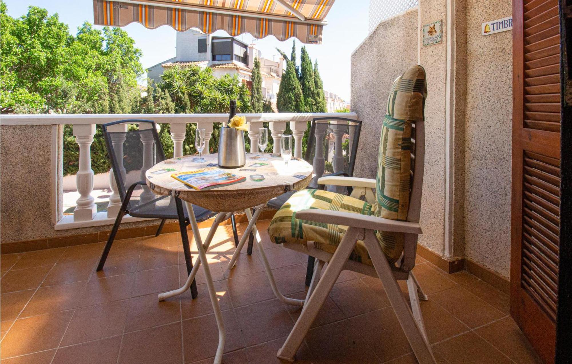 Cozy Apartment In Guardamar Del Segura Zewnętrze zdjęcie